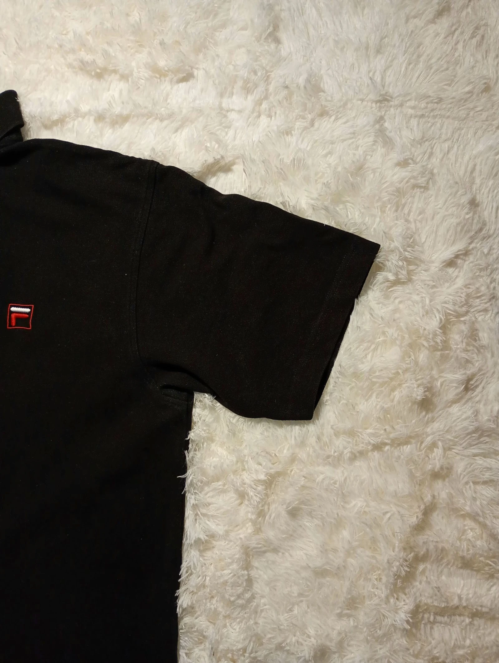 Y2K FILA Camiseta Polo Preta | Roupa Esportiva Retro Vintage Tamanho G – photo 4
